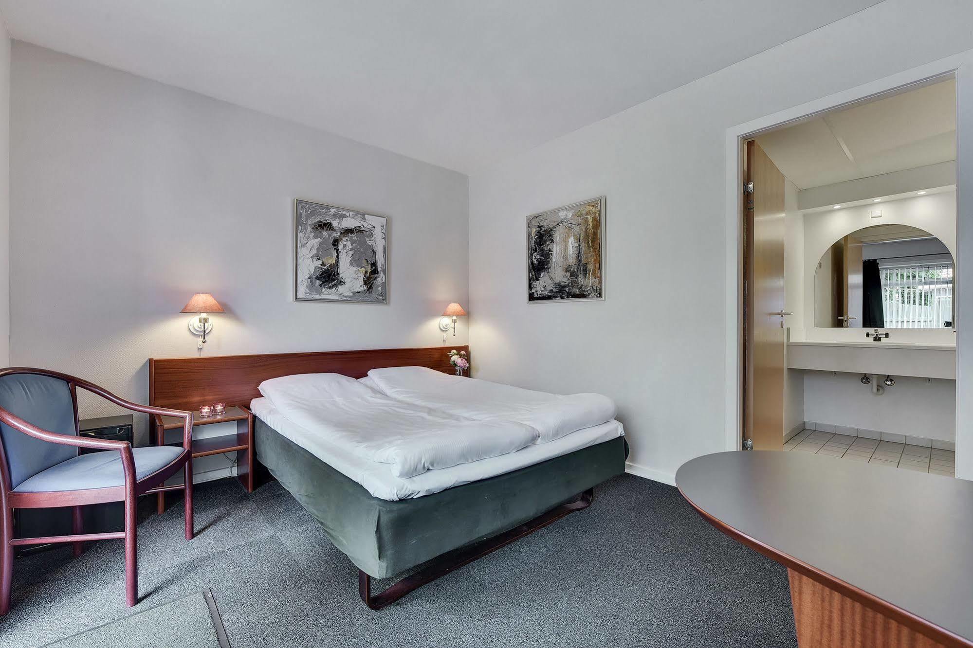Hotel Varde Eksteriør bilde